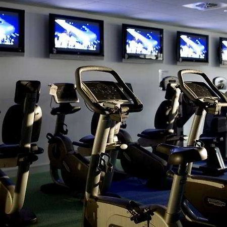 Village Newcastle And Leisure Club Tynemouth Εξωτερικό φωτογραφία